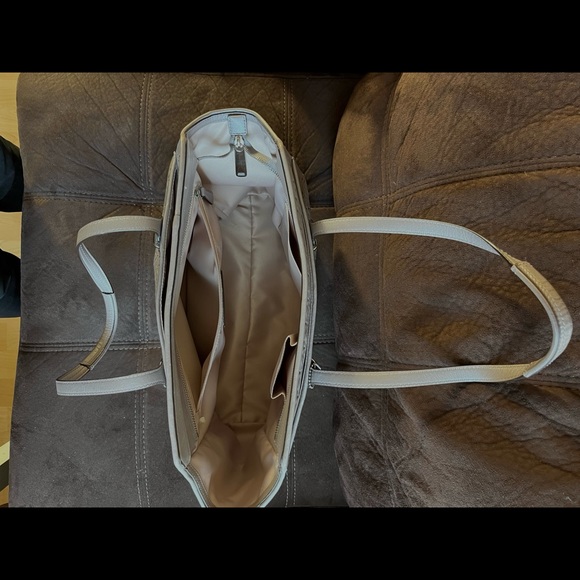 Coach F27391 Taylor Eyelet Leather Carryall silver/putty - Picture 3 of 8